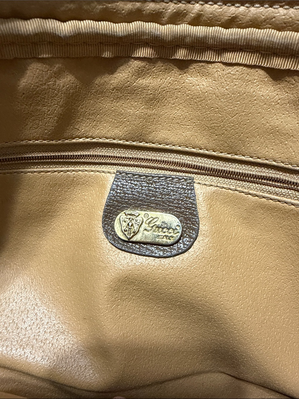 1980s Vintage Gucci GG Supreme Monogram Bag - Picture 6 of 15